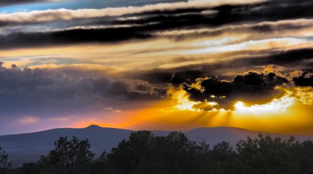 Taos Goji Farm & Eco-Lodge Retreat Arroyo Seco Εξωτερικό φωτογραφία