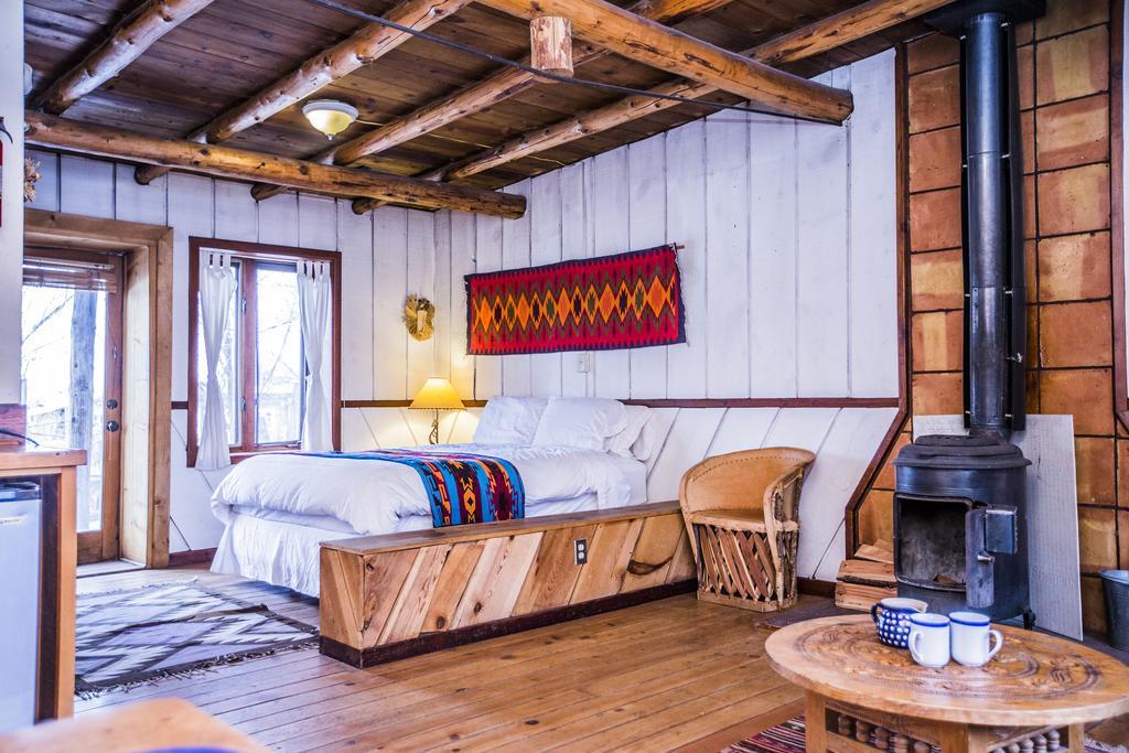 Taos Goji Farm & Eco-Lodge Retreat Arroyo Seco Εξωτερικό φωτογραφία